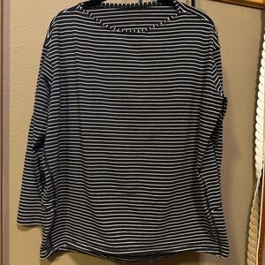 Lululemon Athletica Back in action long sleeve